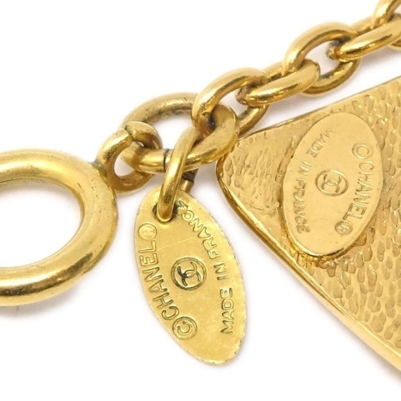 Chanel Vintage Diamond Shaped CC Charm Necklace - Picture 8 of 10